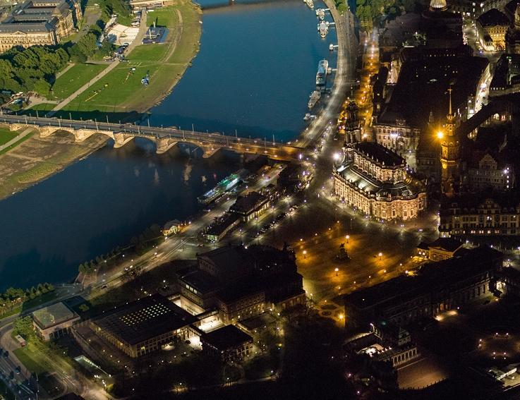 Dresden von oben - Tag und Nacht