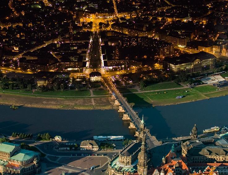 Dresden von oben - Tag und Nacht