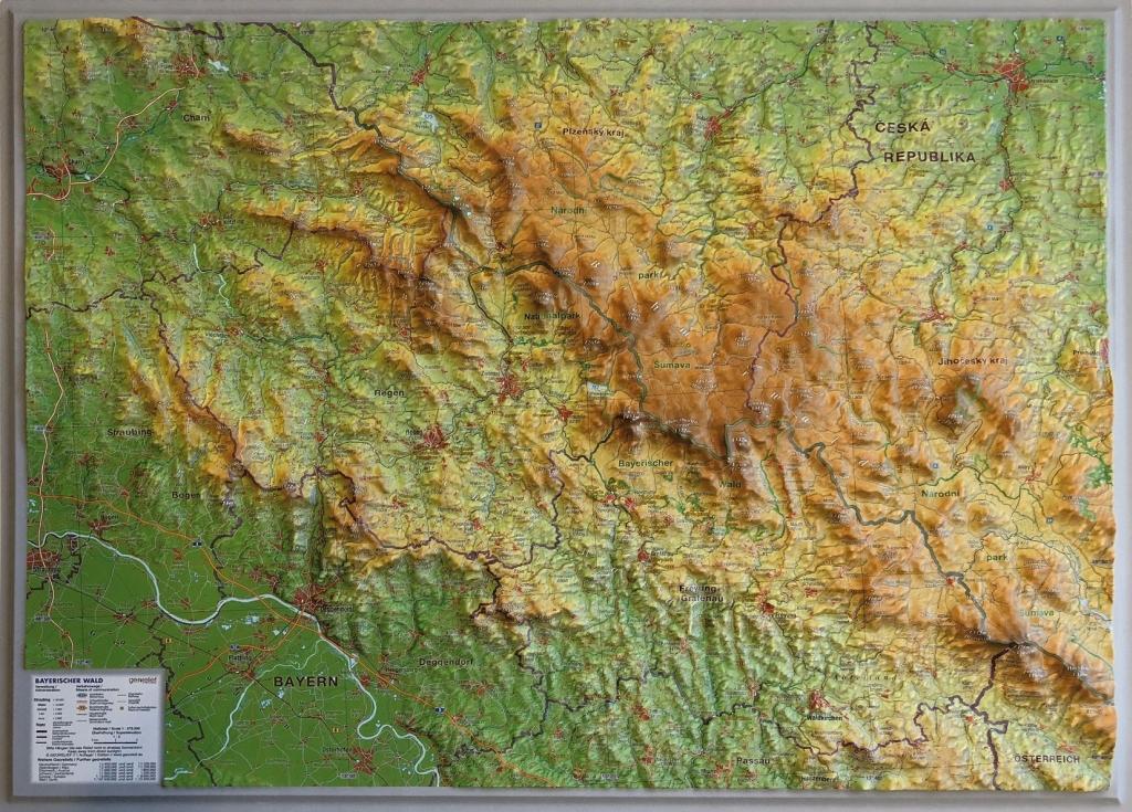 Relief Bayerischer Wald klein 1:275.000